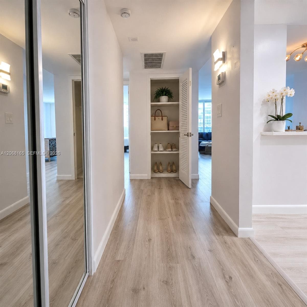 19390 Collins Ave 1210 photo 15