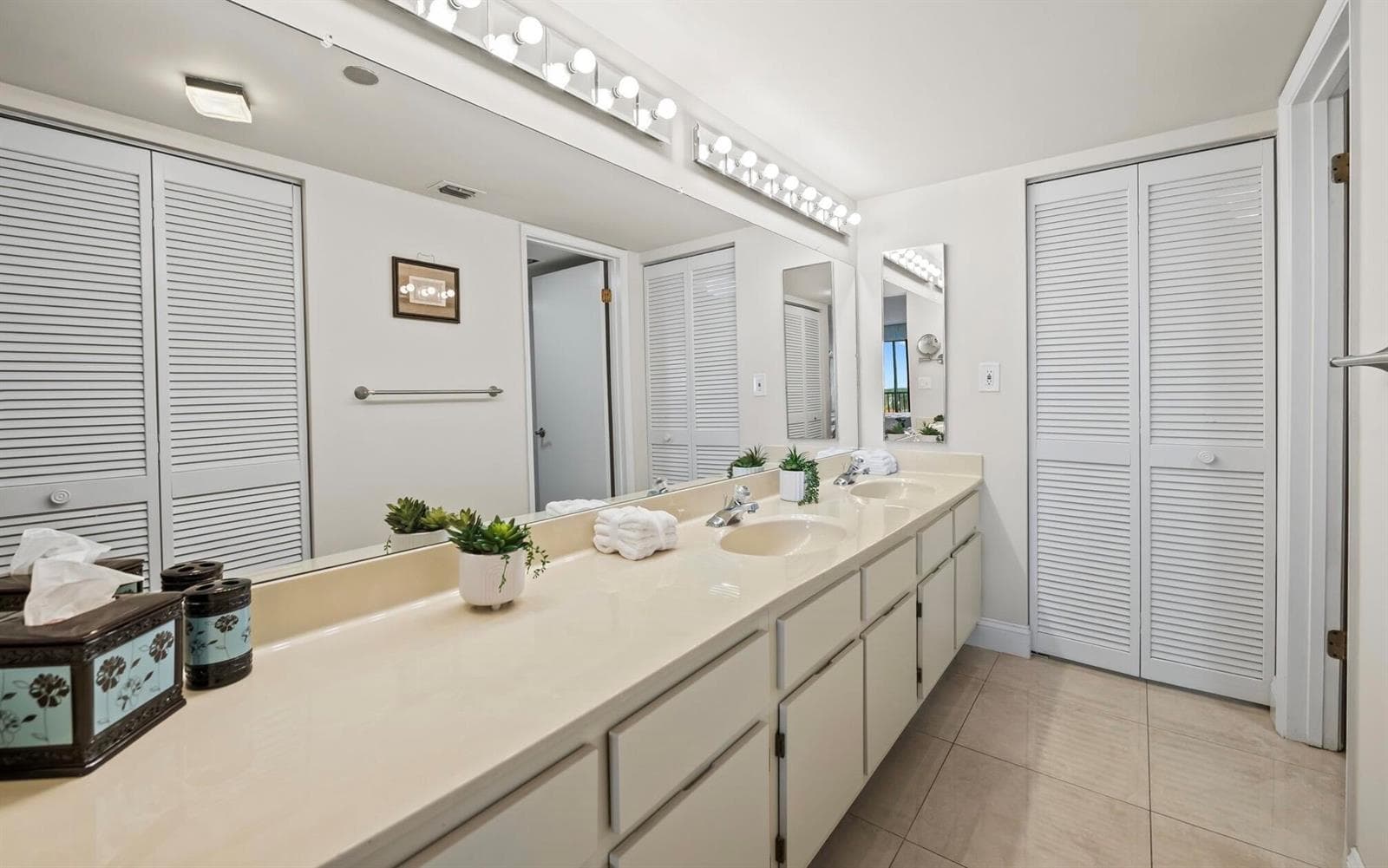 3420 S Ocean Boulevard 8W photo 18