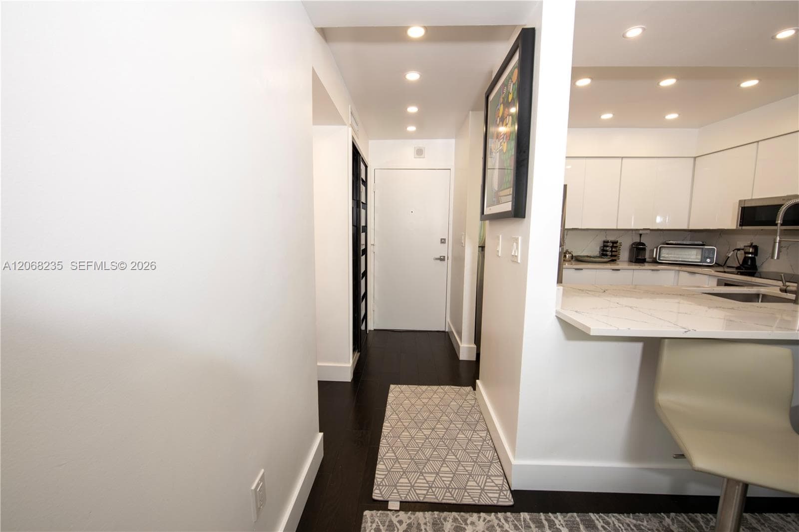 401 Ocean Dr 303 photo 12