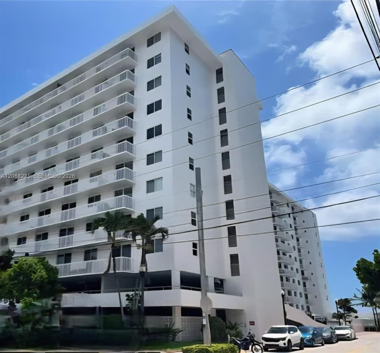 401 Ocean Dr 303 photo 22