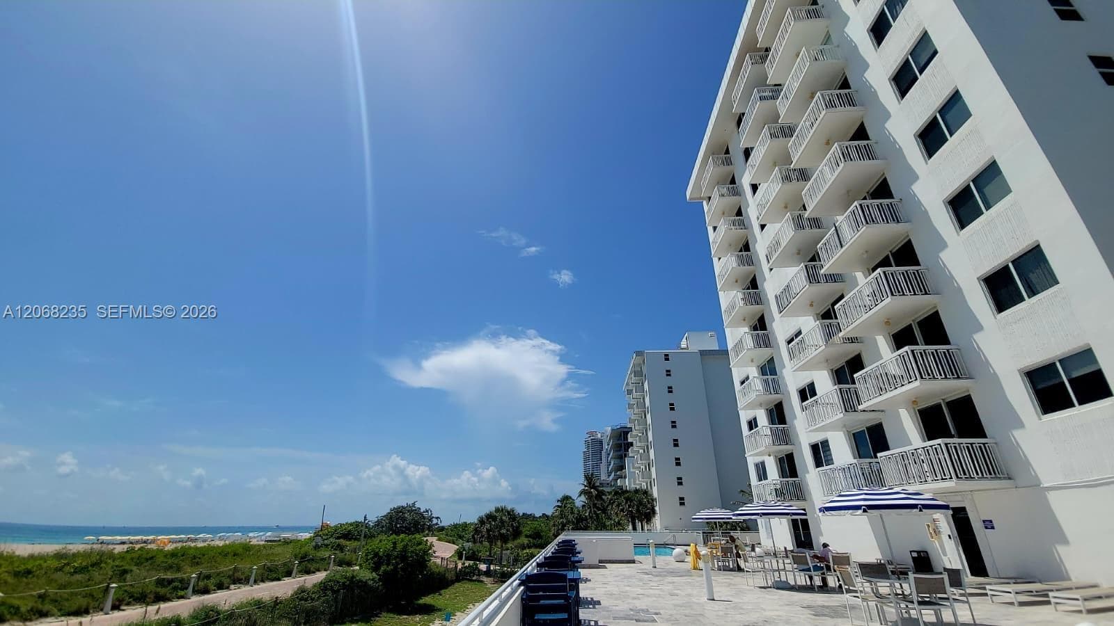 401 Ocean Dr 303 photo 18