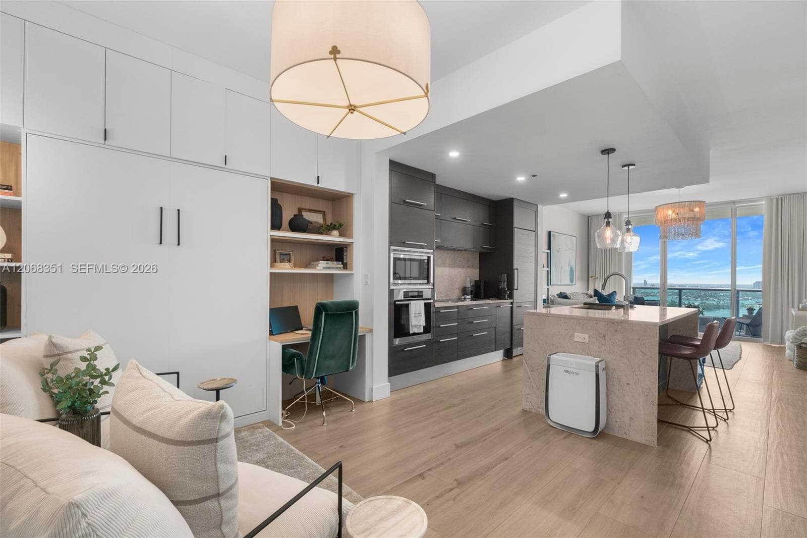 900 Biscayne Blvd 3103 photo 2