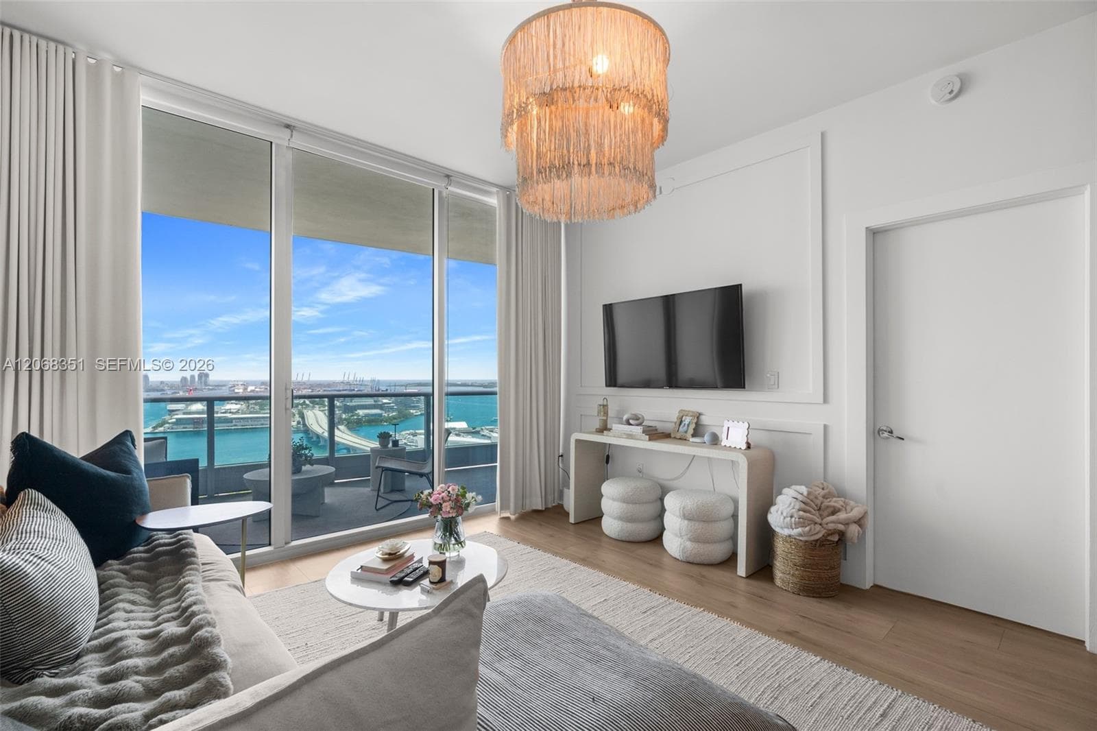 900 Biscayne Blvd 3103 photo 1