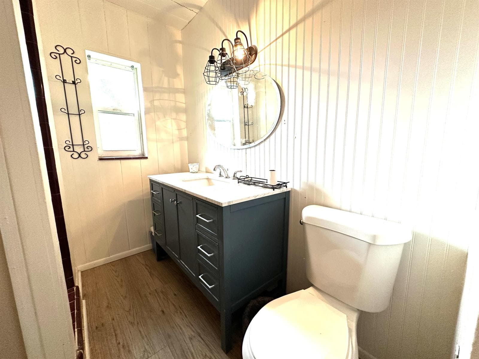1764 W MIDWAY photo 18