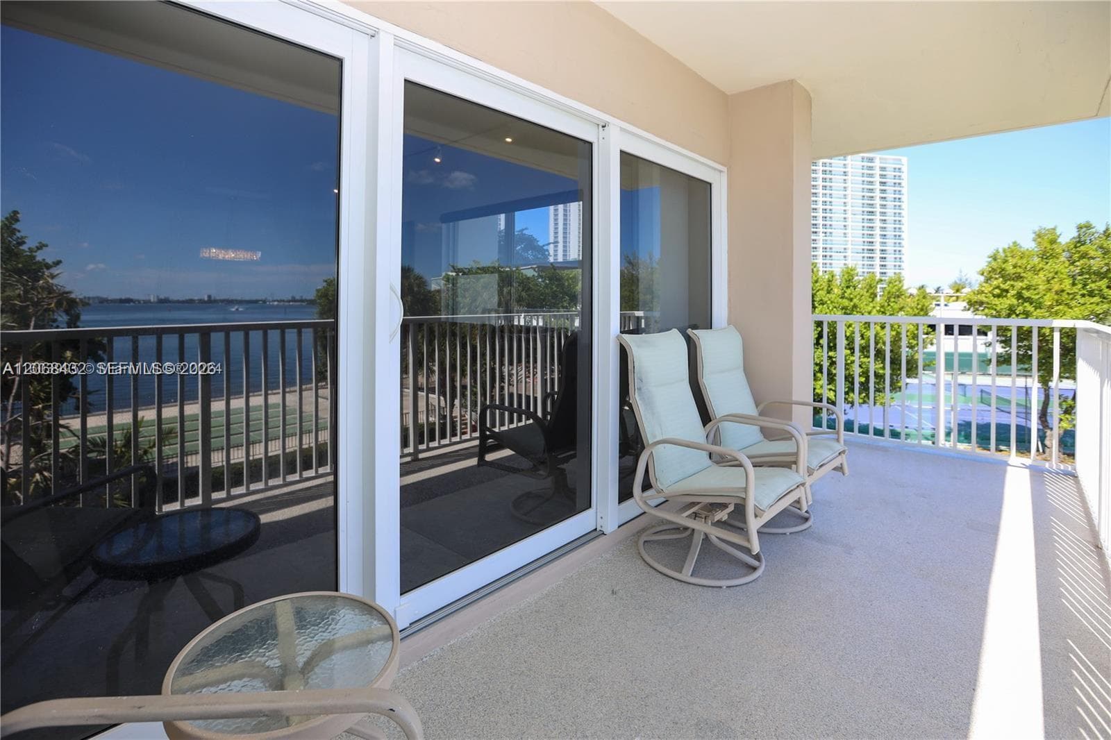 300 Bayview Dr 216 photo 23
