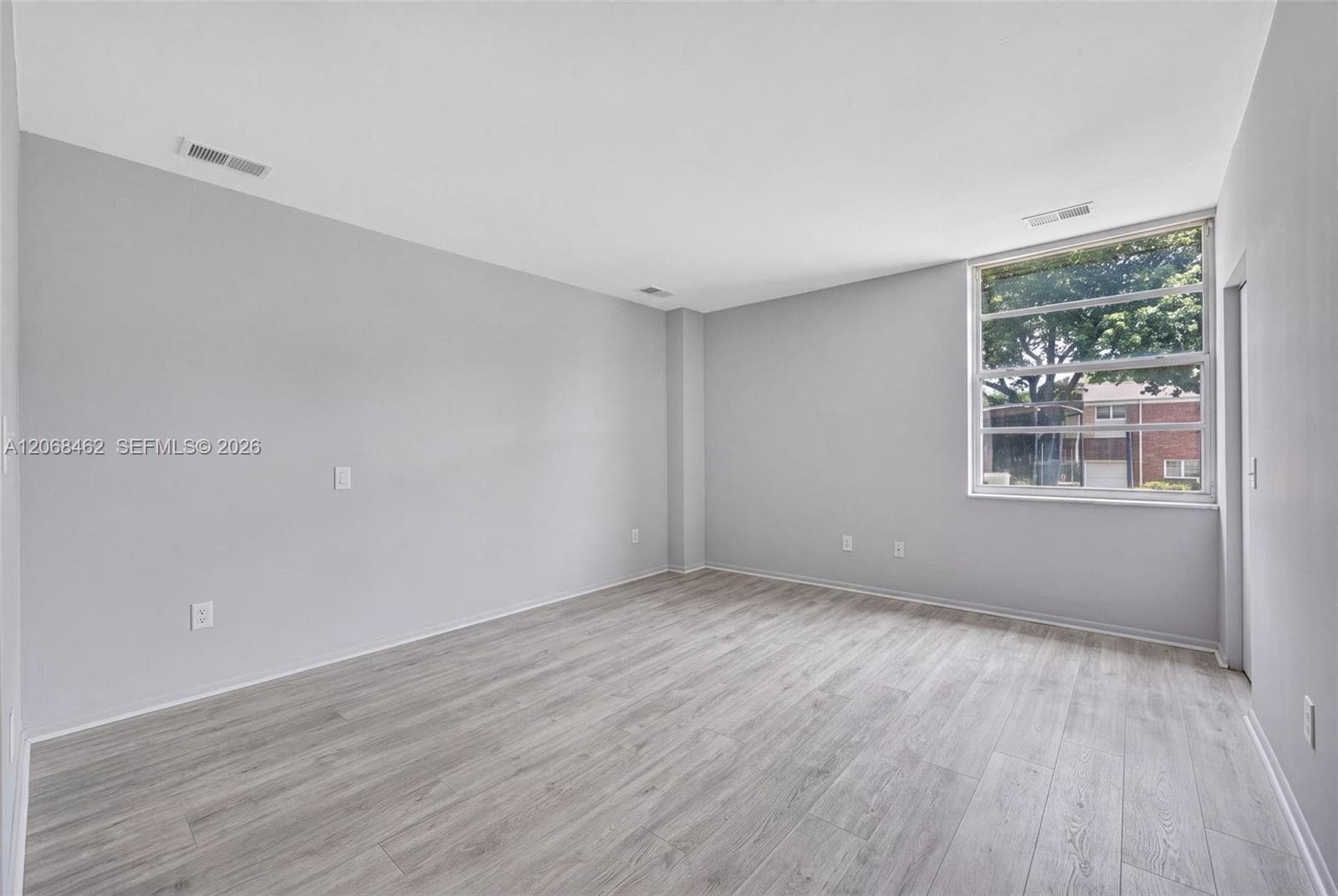 3301 N Country Club Dr 110 photo 21