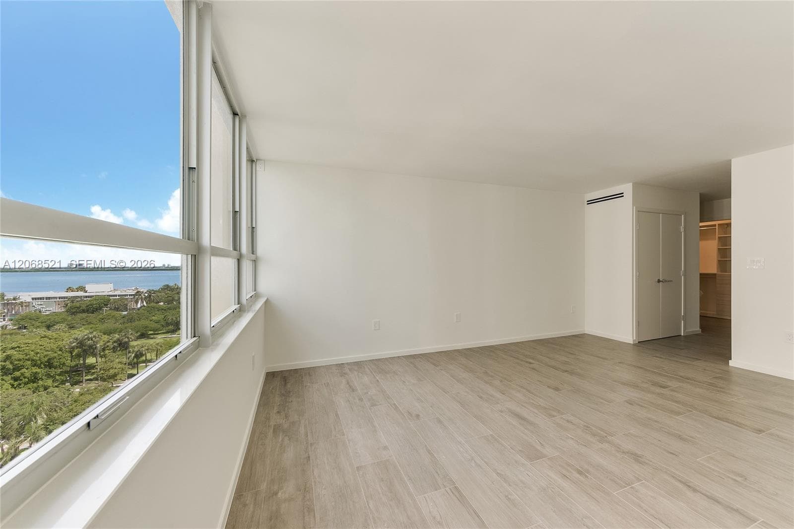 11 Island Ave 1111 photo 15