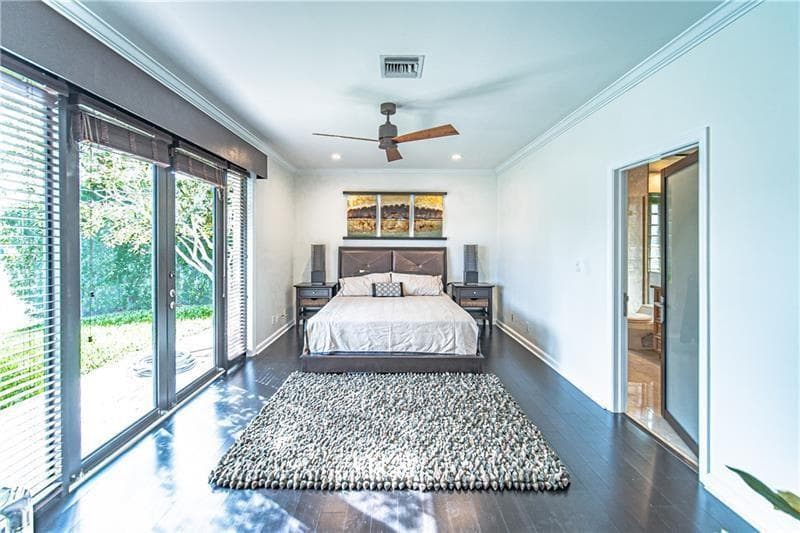 50 BAY COLONY Drive photo 17