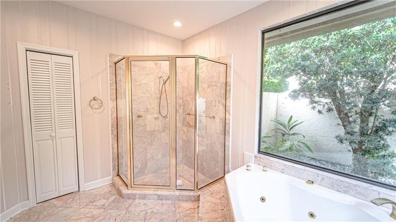 50 BAY COLONY Drive photo 15