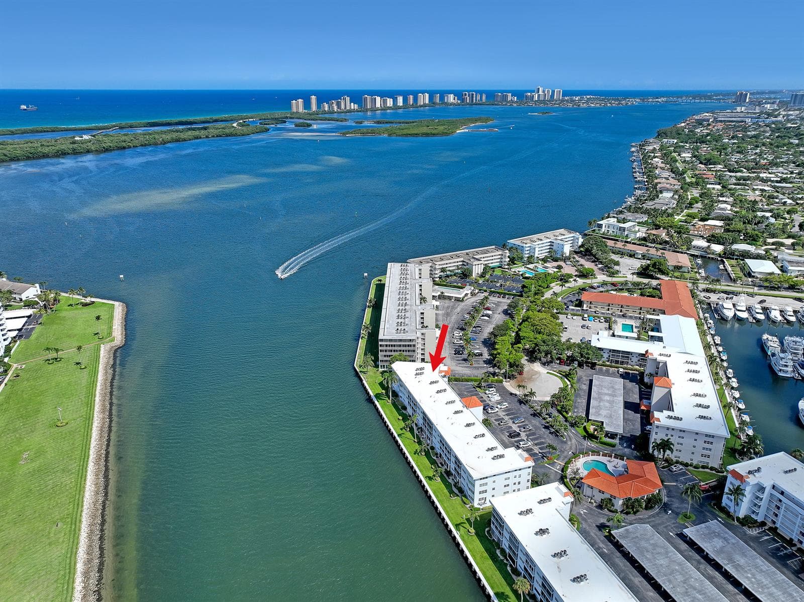 28 Yacht Club Drive 409 photo 1