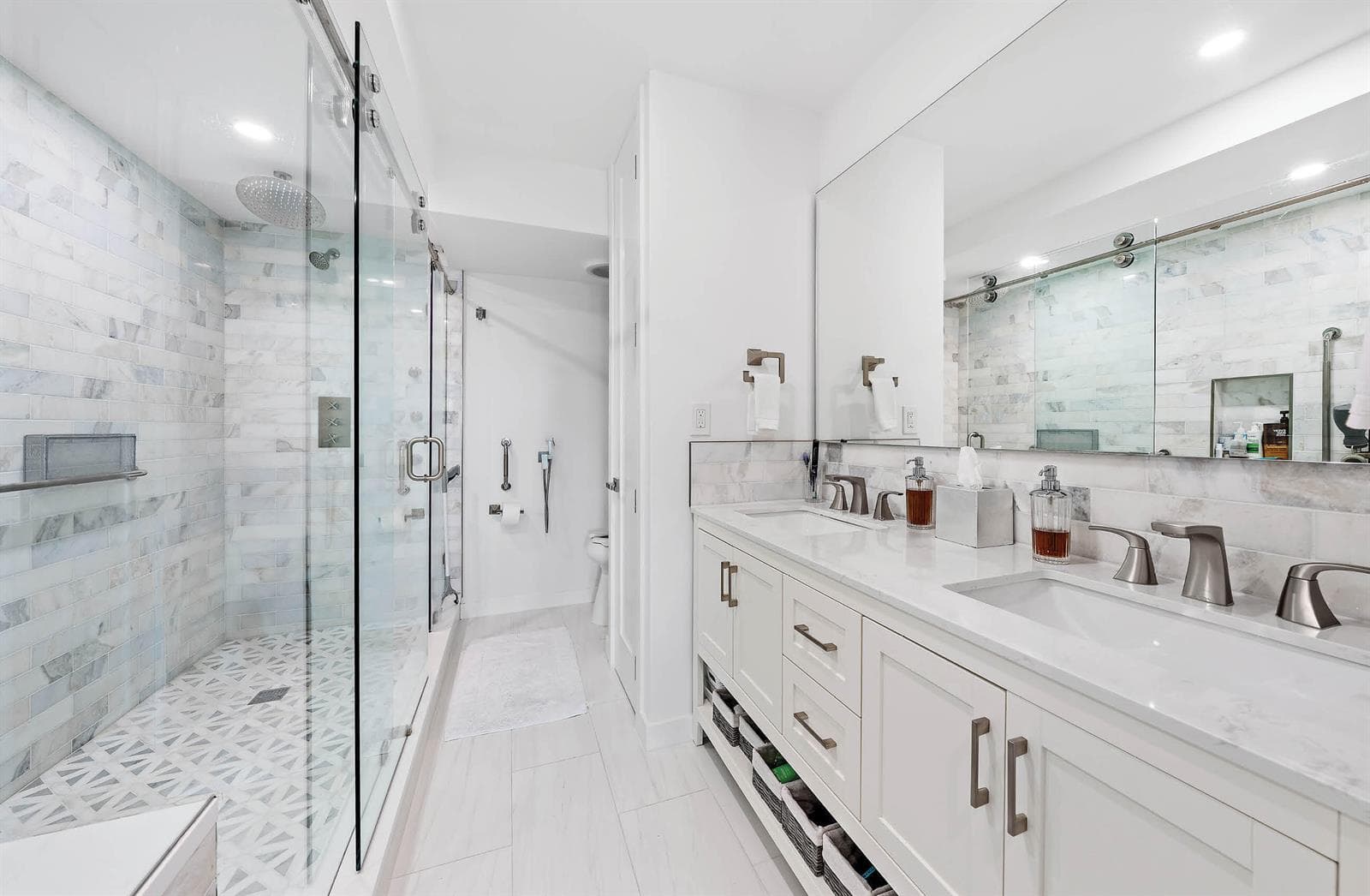 1208 MARINE Way G13 photo 8