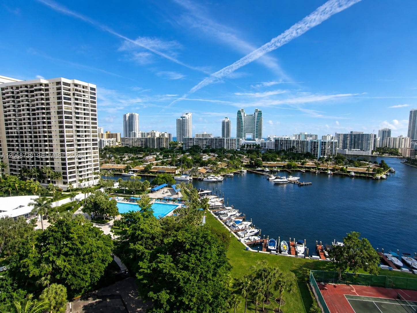 500 Three Islands Blvd 918 photo 1