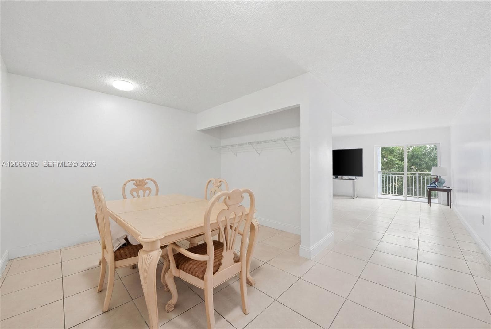 9375 Fontainebleau Blvd L301 photo 6
