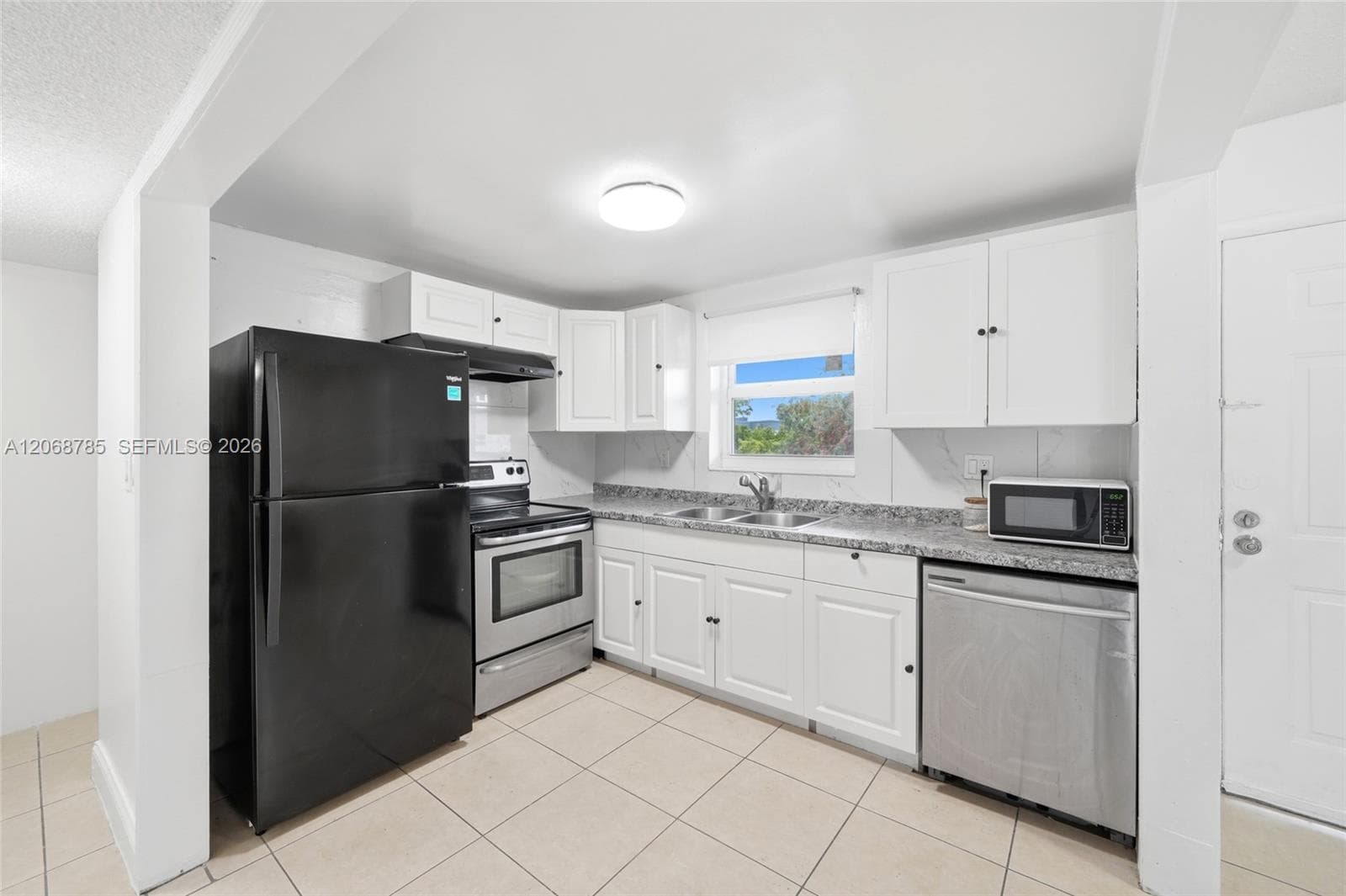 9375 Fontainebleau Blvd L301 photo 7