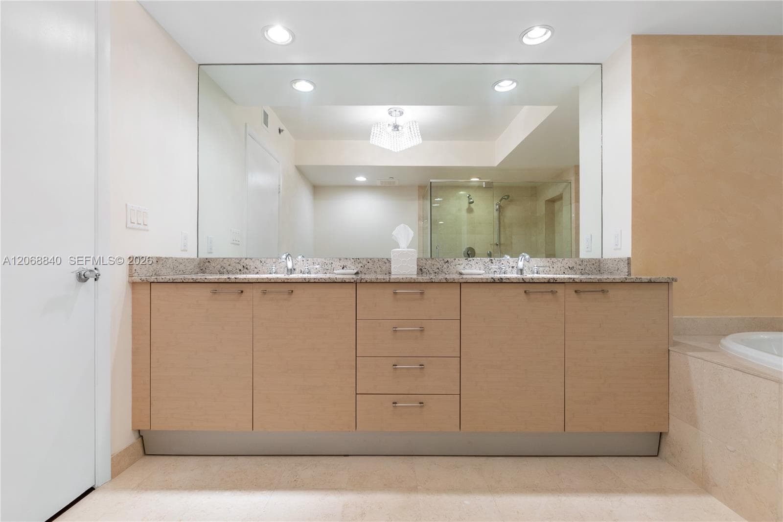 1850 S Ocean Dr 4404 photo 9