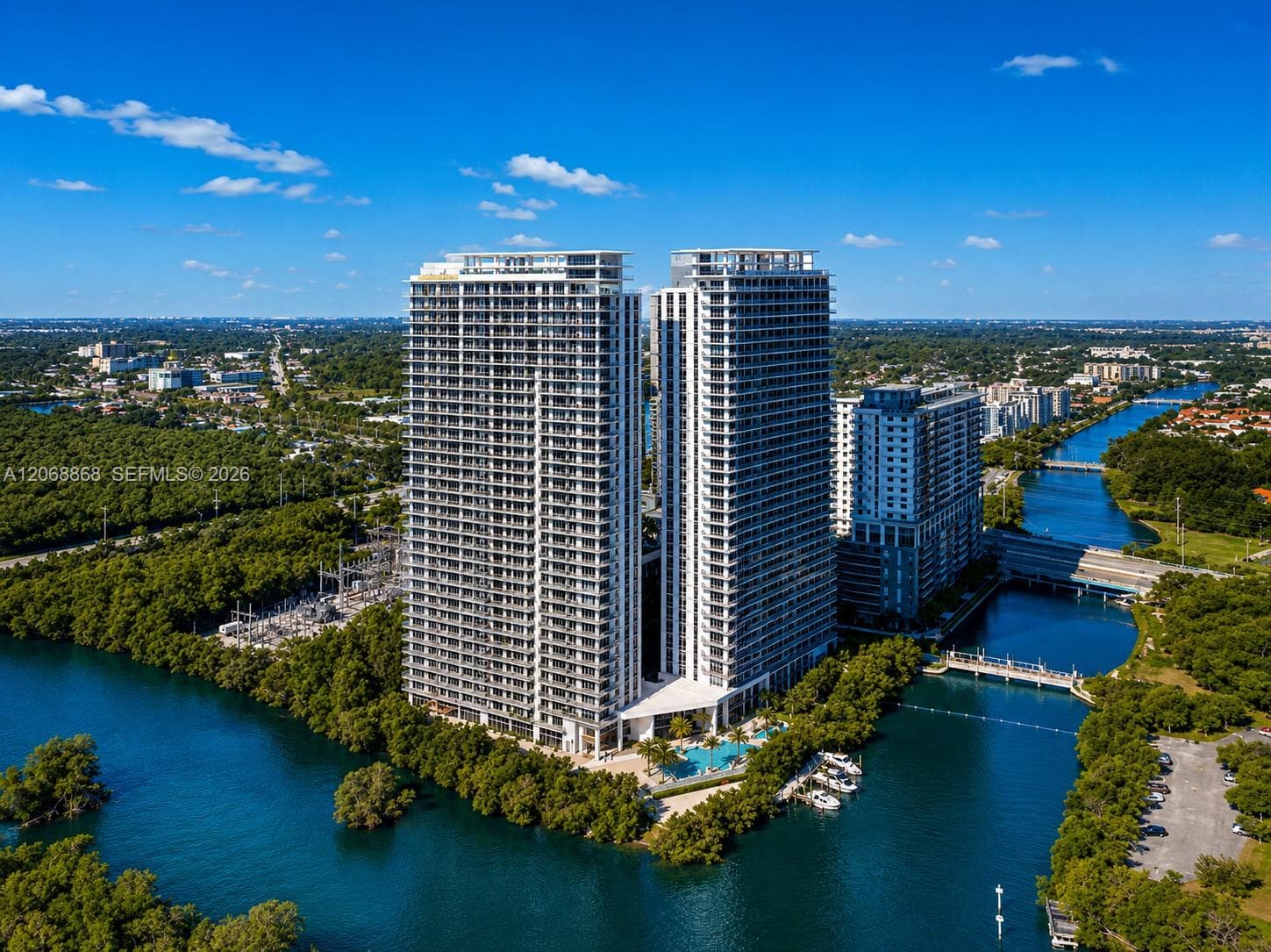 16385 Biscayne Blvd 1920 photo 23