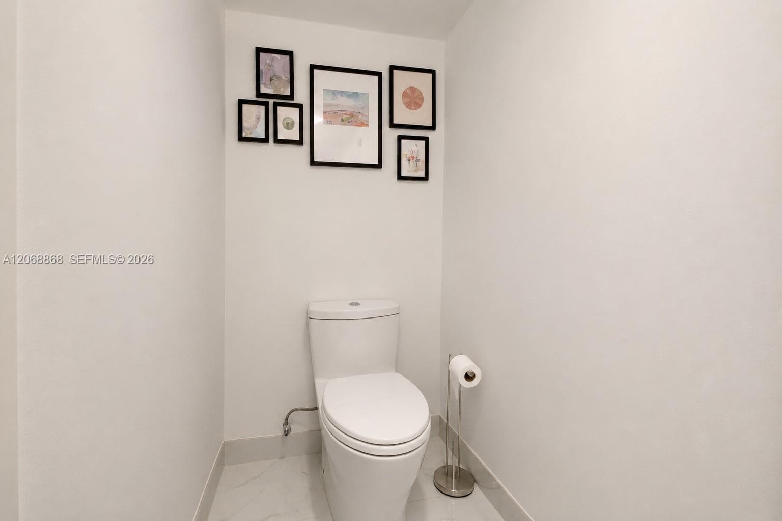 16385 Biscayne Blvd 1920 photo 14