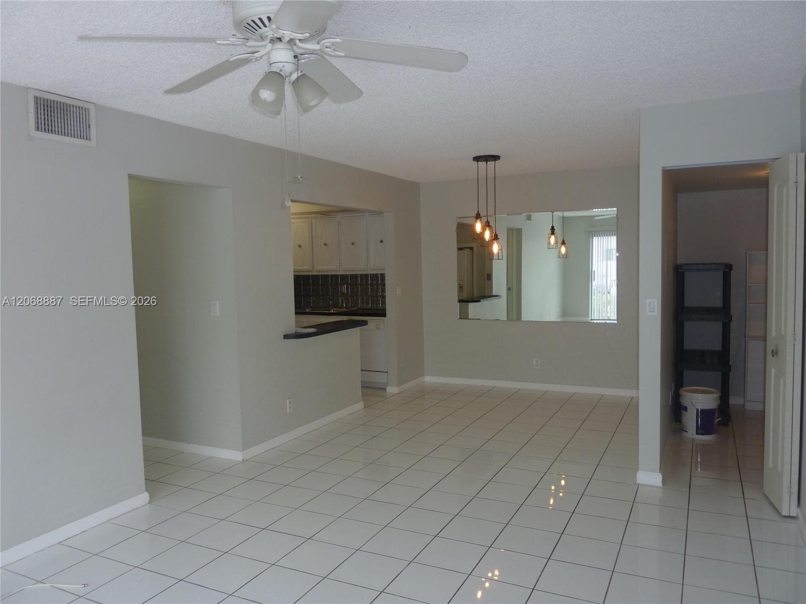 180 Cypress Club Dr 811 photo 10