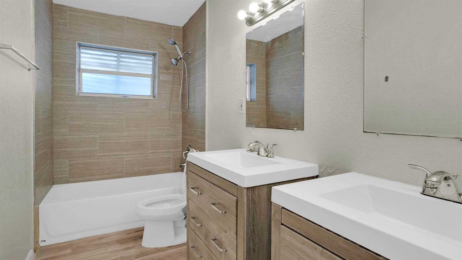 3002 ARTHUR Street photo 4