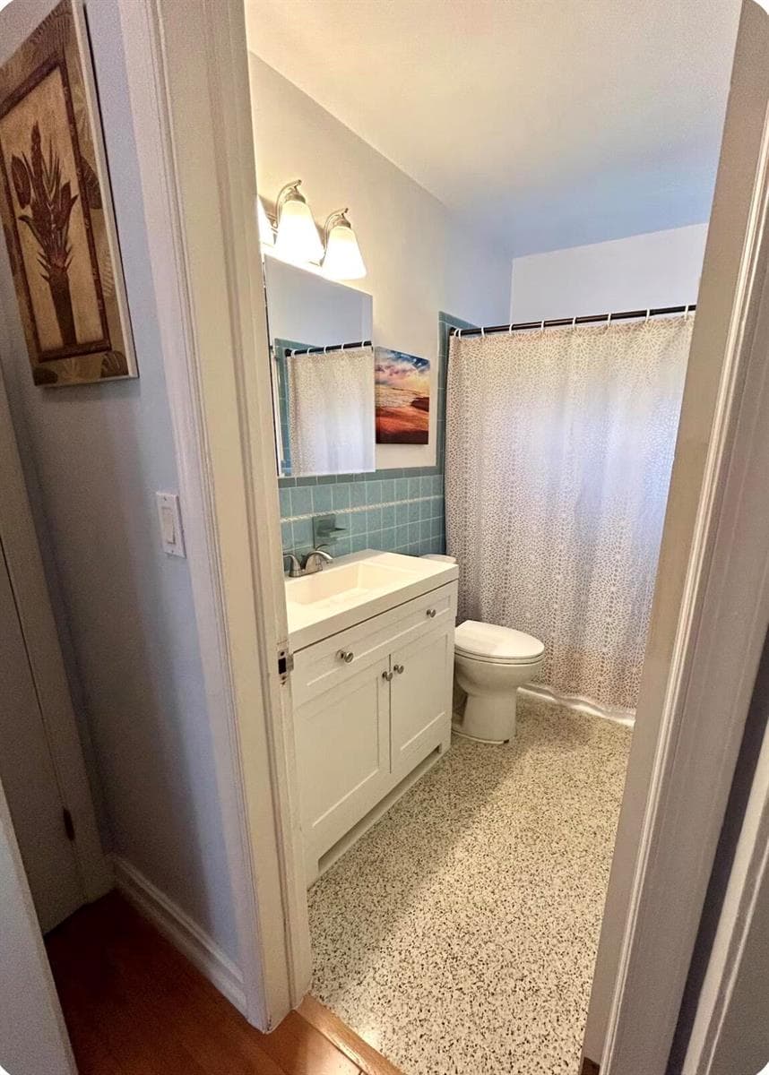1800 E TERRA MAR Drive photo 19