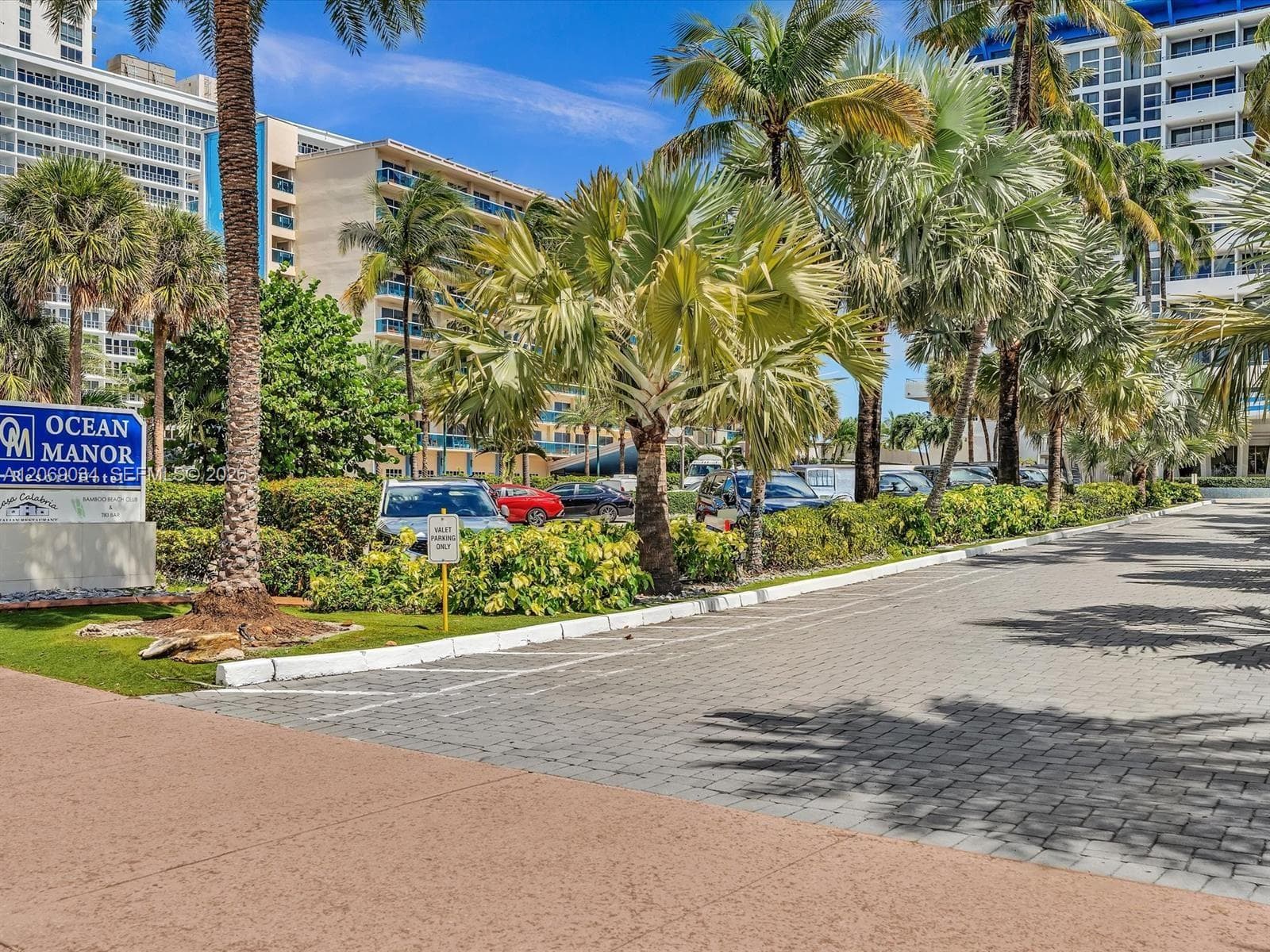 4040 Galt Ocean Dr 511 photo 10