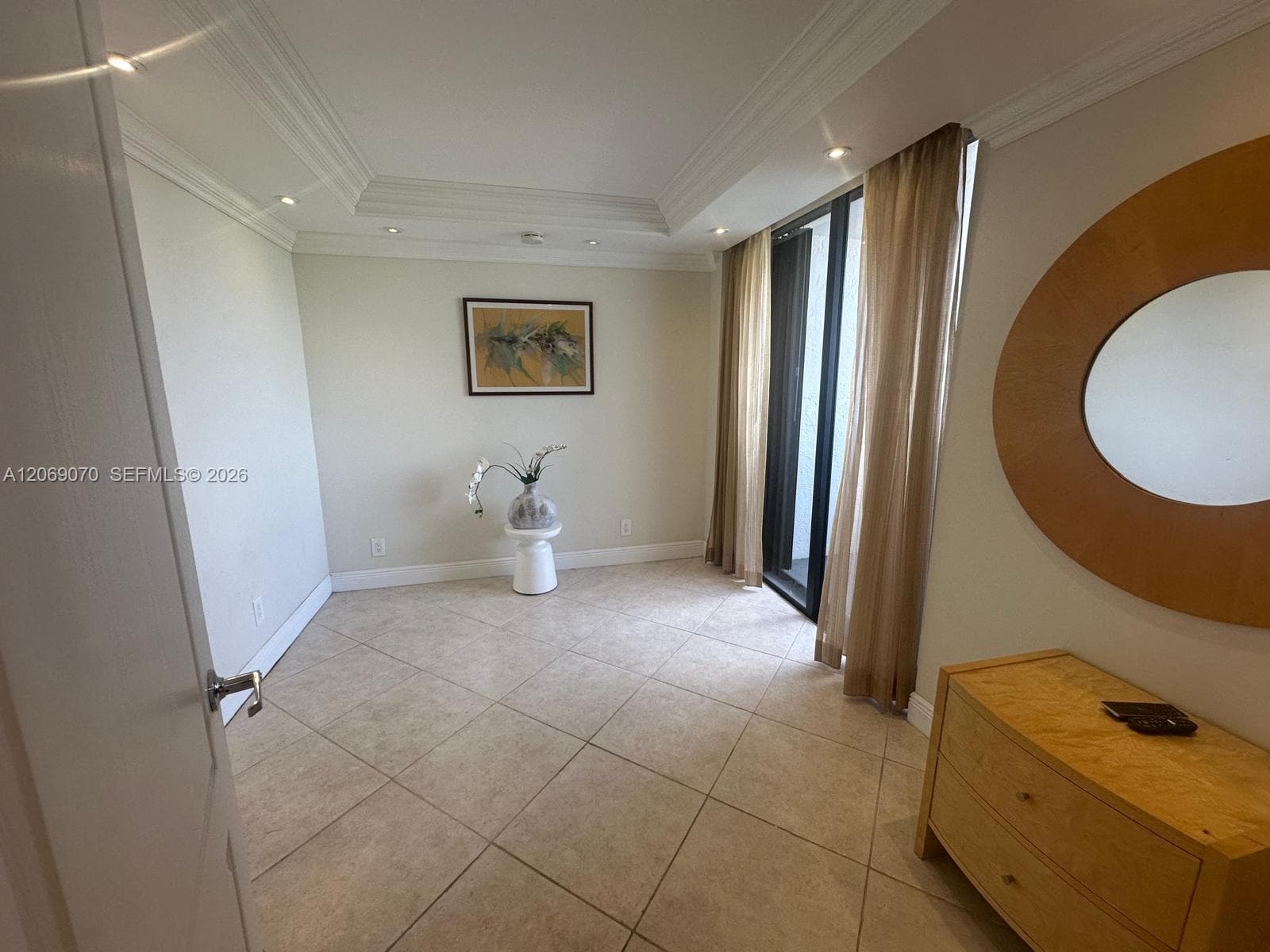 2555 Collins Ave 704 photo 11