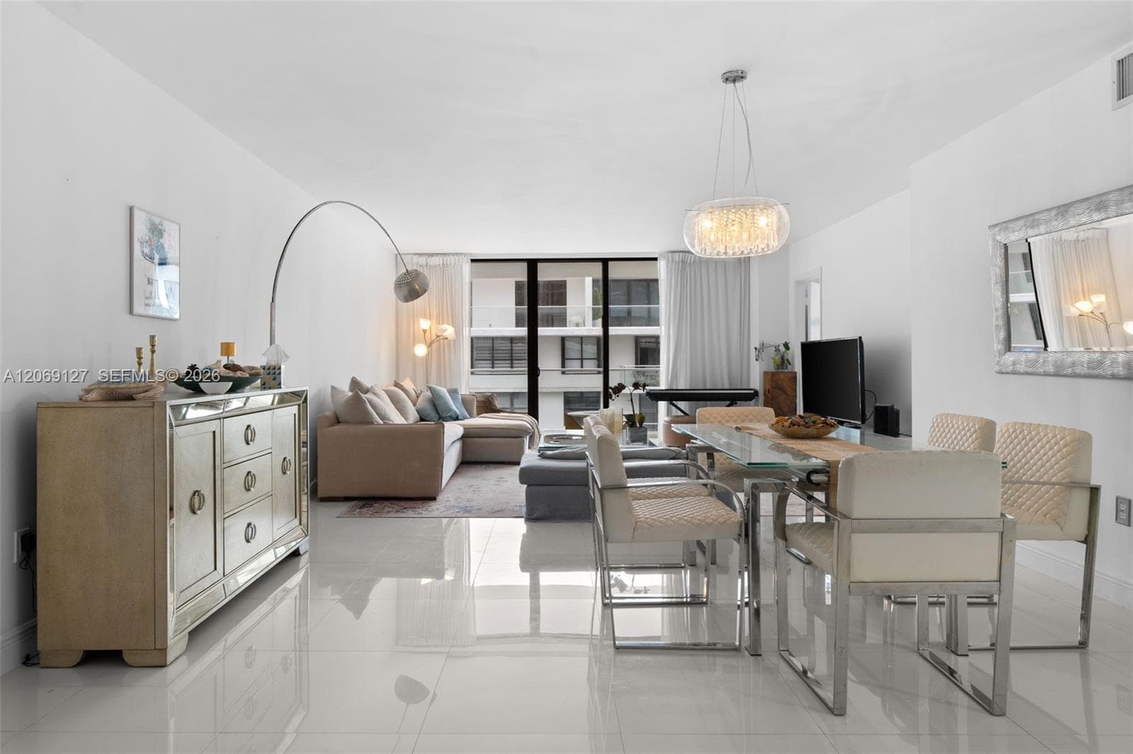 9801 Collins Ave 20V photo 6