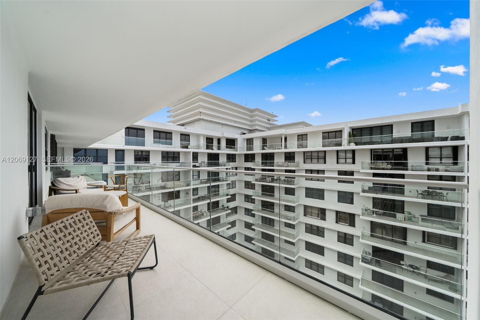 9801 Collins Ave 20V photo 24