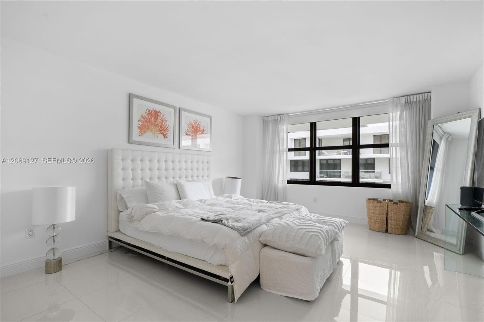 9801 Collins Ave 20V photo 11