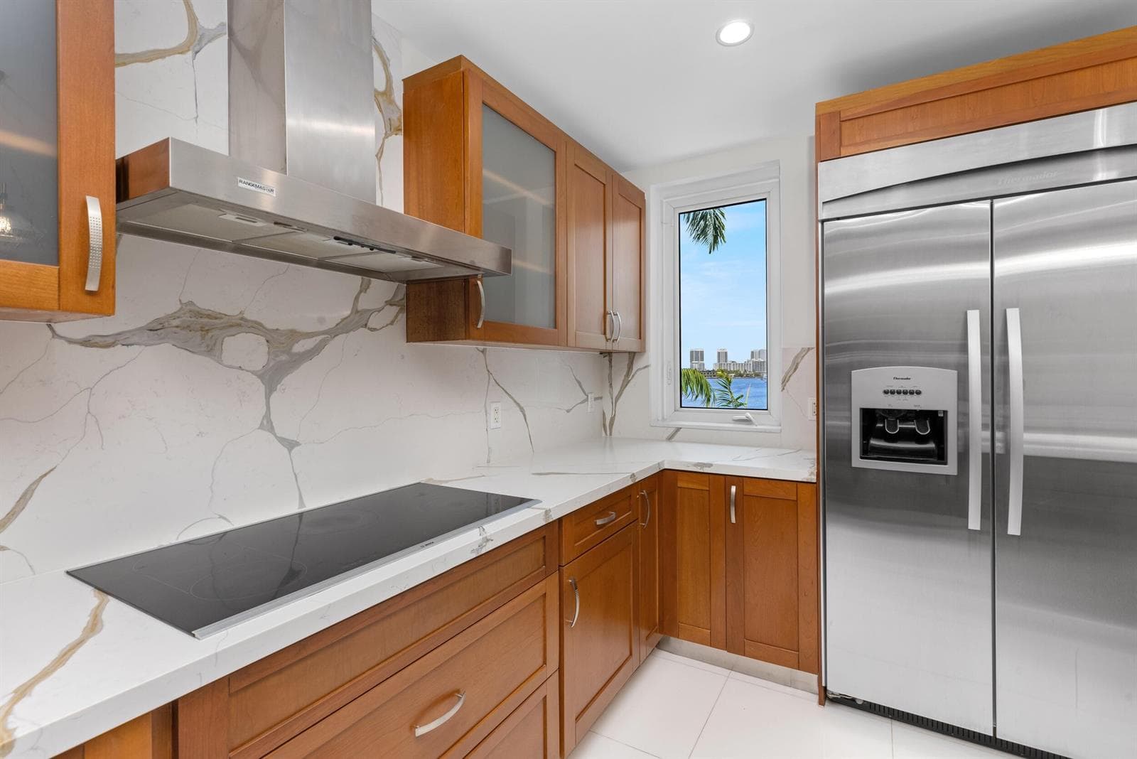 516 HENDRICKS Isle 4A photo 15