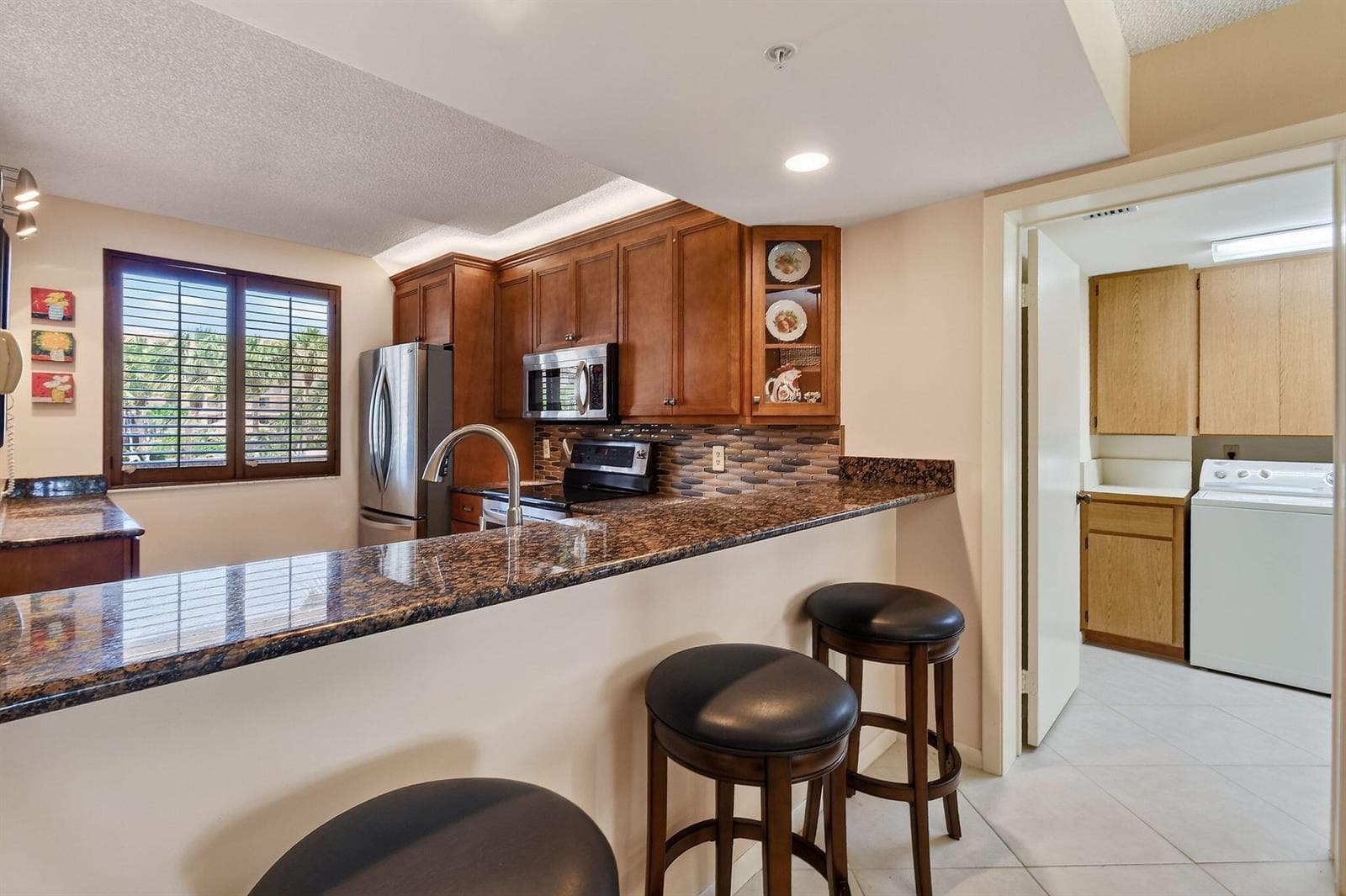 2101 Marina Isle Way 202 photo 3