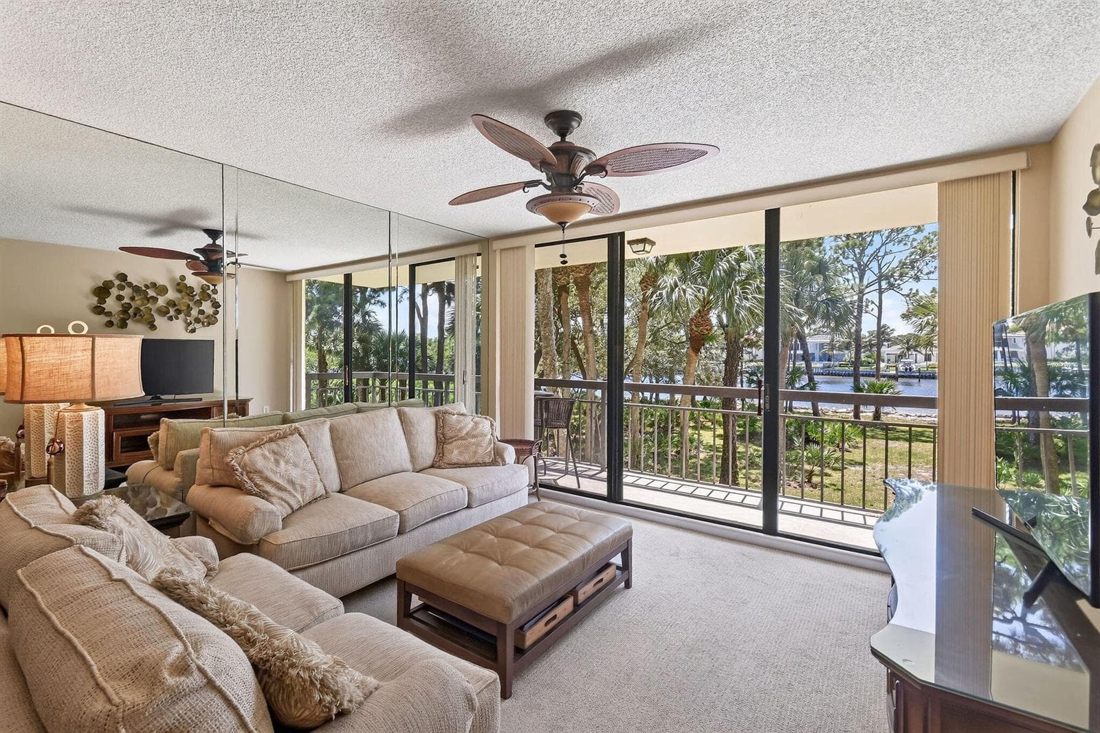 2101 Marina Isle Way 202 photo 8