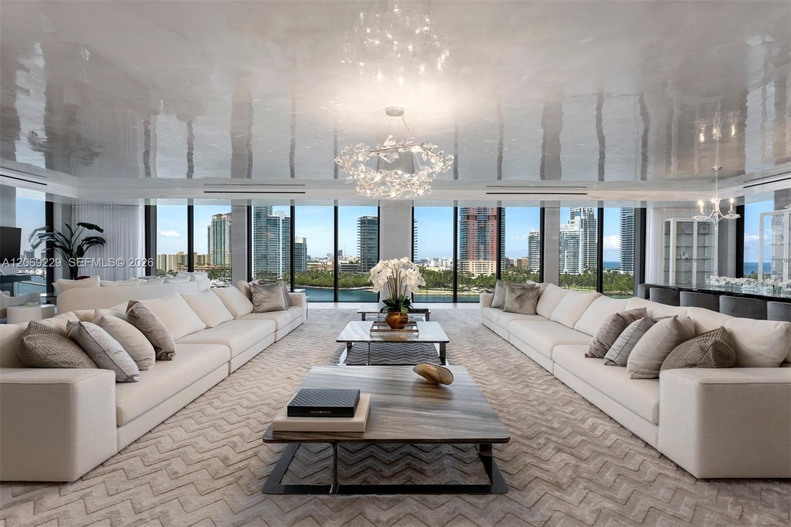 6893 Fisher Island Dr 6893 Lphcenter 6893 photo 3