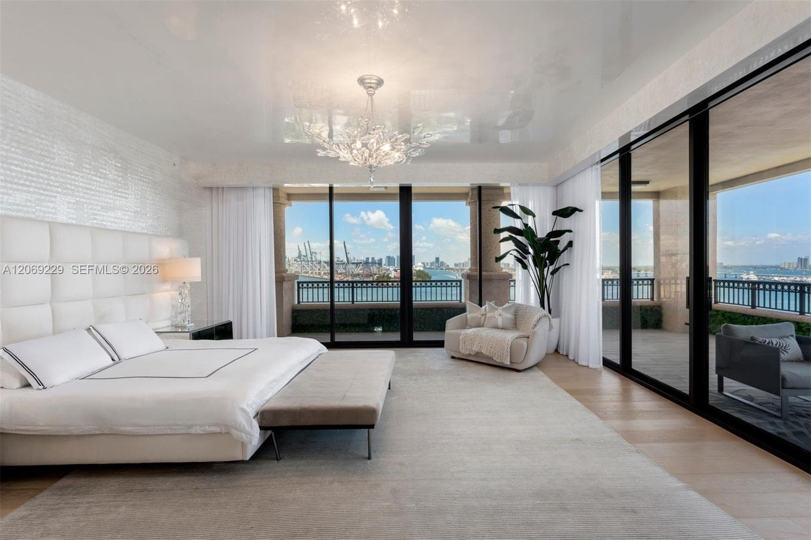 6893 Fisher Island Dr 6893 Lphcenter 6893 photo 18