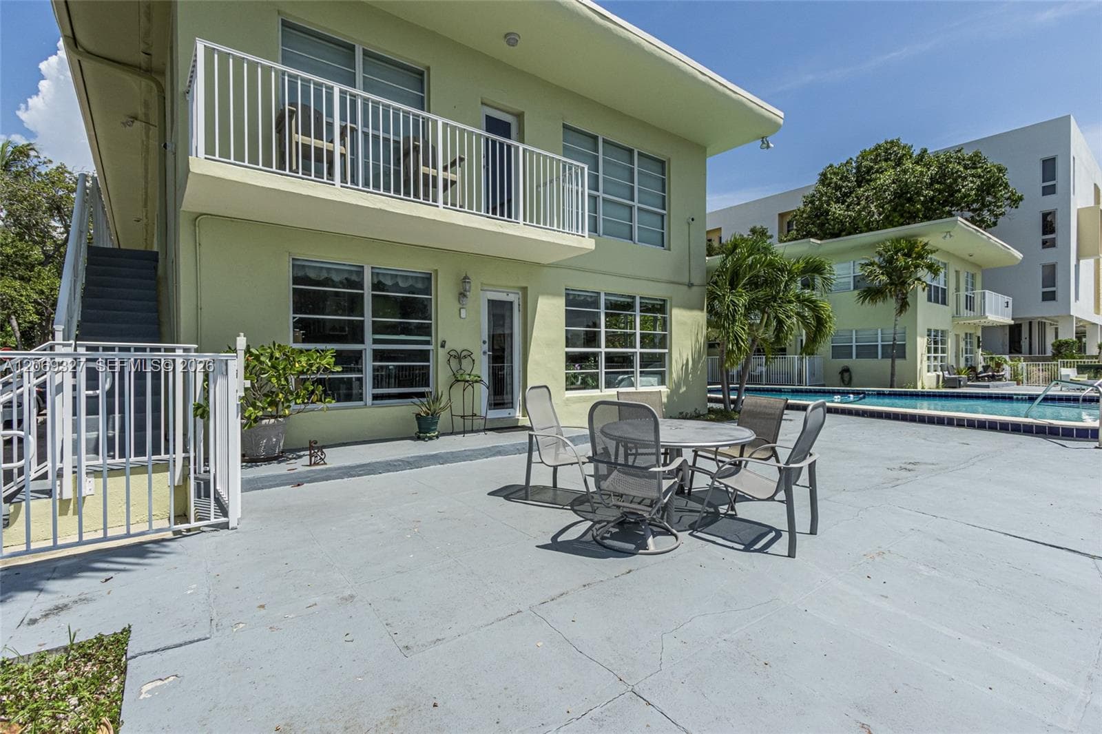 350 S Shore Dr 15 photo 16