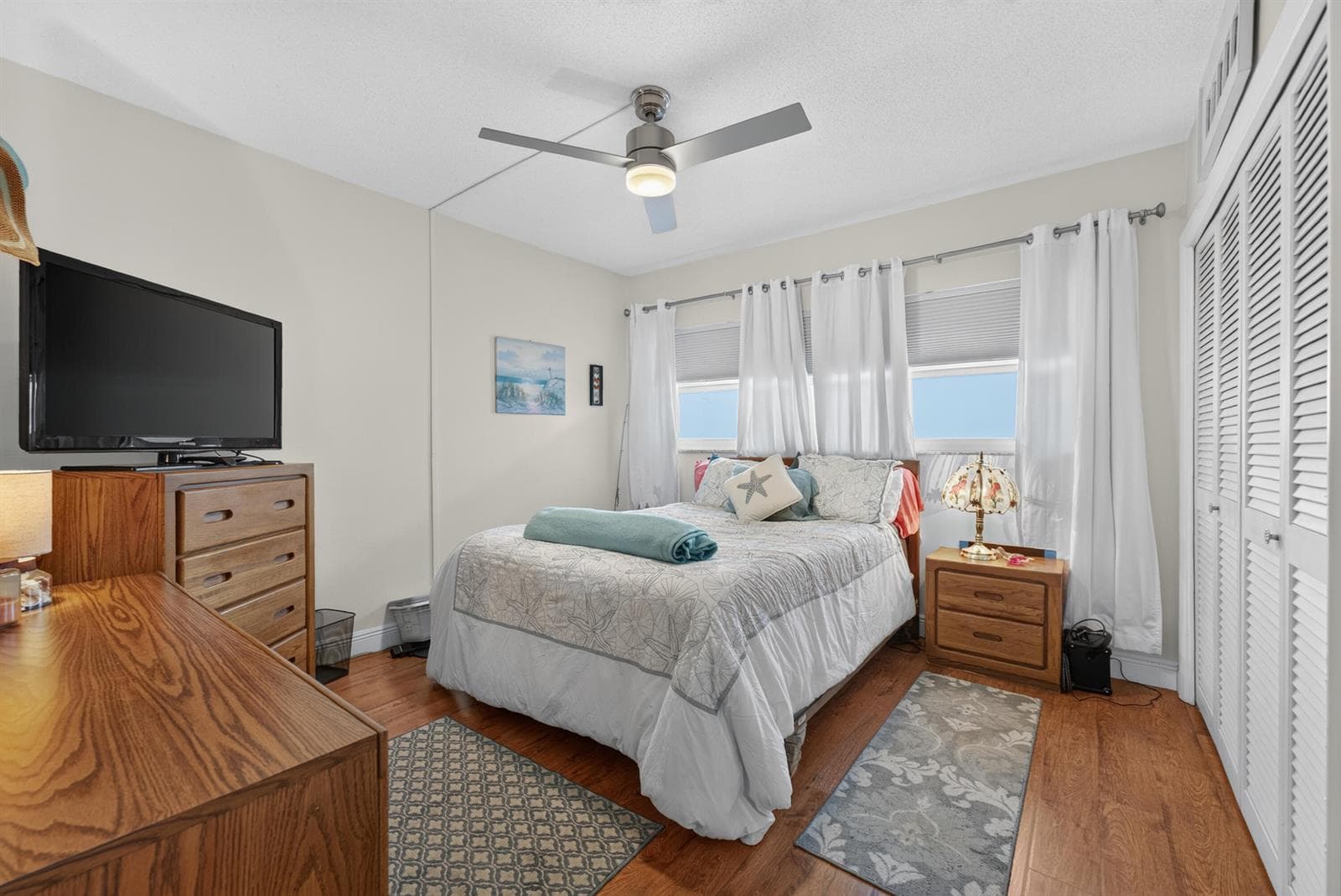 1100 SW 12th Street 208 photo 12