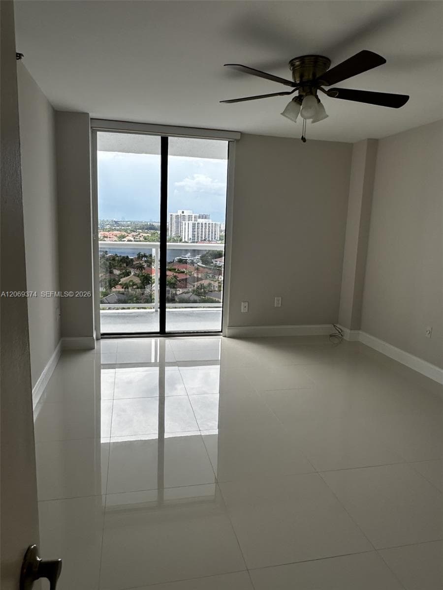 20515 E Country Club Dr 1749 photo 10