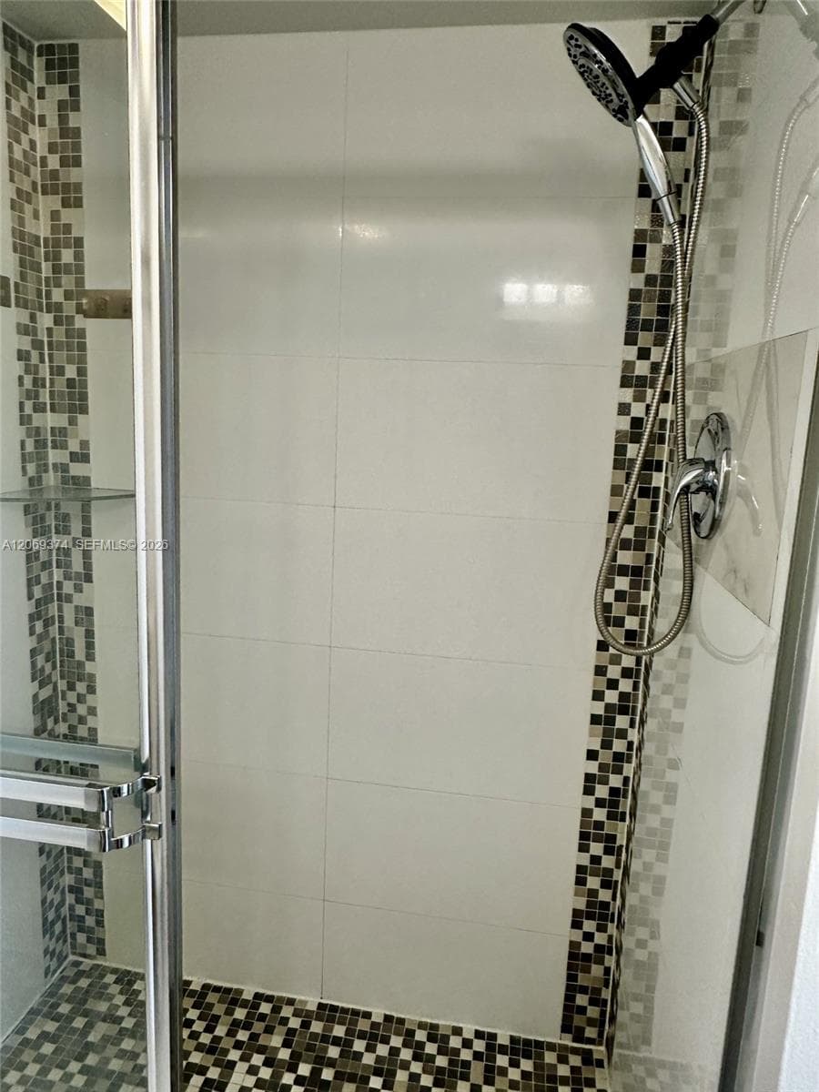 20515 E Country Club Dr 1749 photo 11