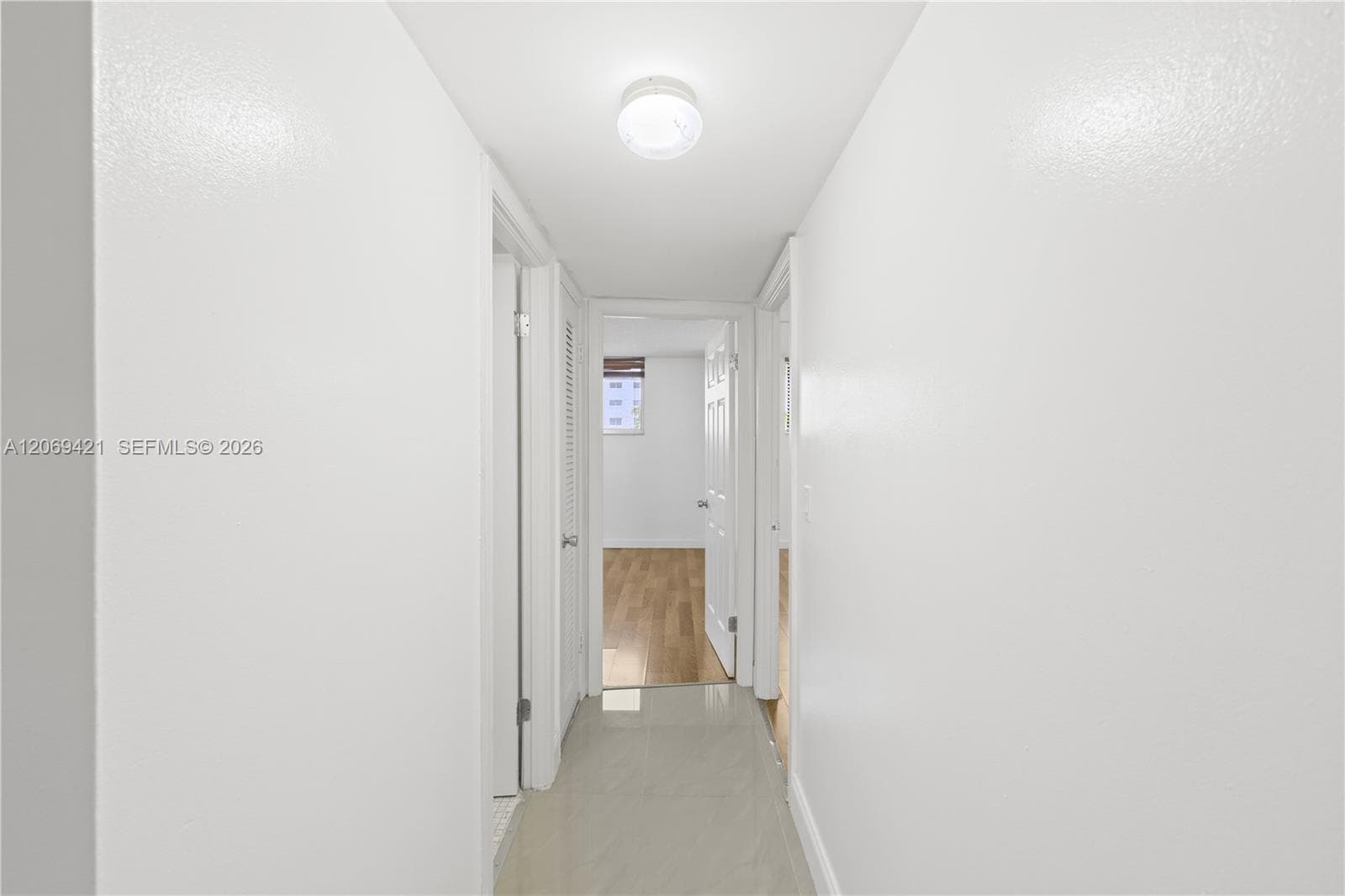 104 Paradise Harbour Blvd 114 photo 13