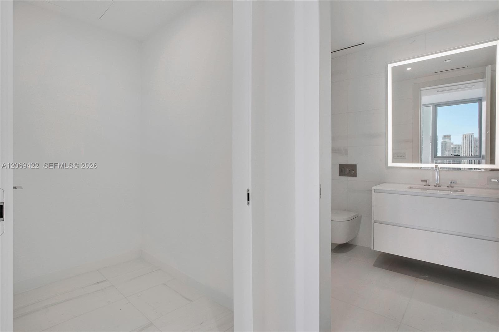 300 Biscayne Boulevard Way 3108 photo 16