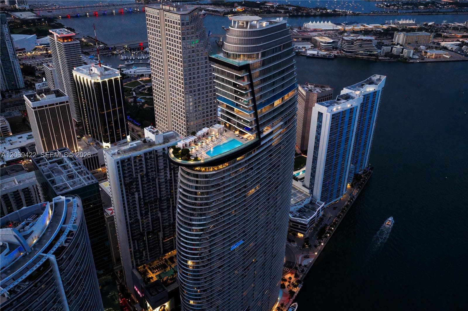 300 Biscayne Boulevard Way 3108 photo 1