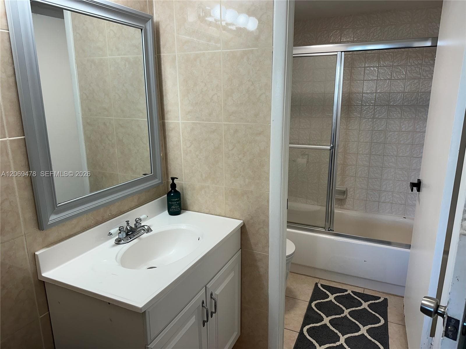 6039 Collins Ave 310 photo 17