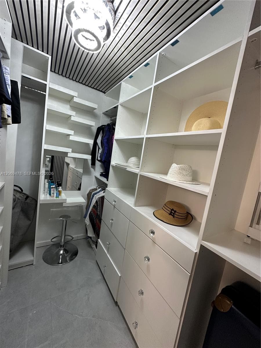 6039 Collins Ave 310 photo 14