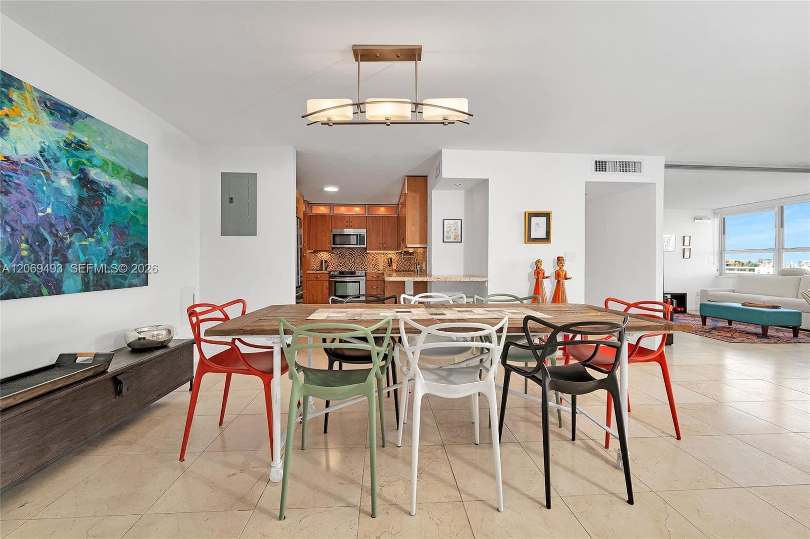 11 Island Ave 906 photo 7