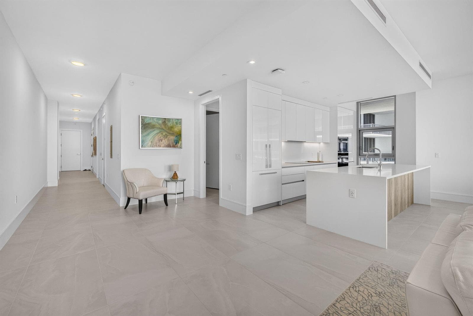 220 Lake Shore Drive 1702 photo 3