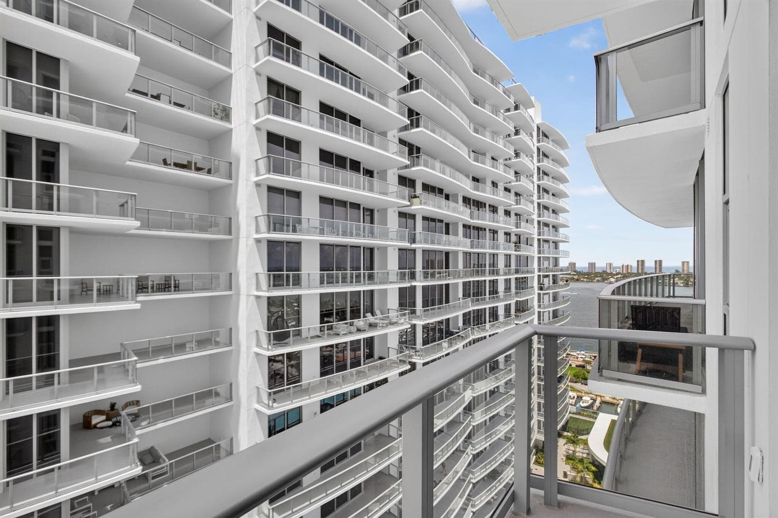 220 Lake Shore Drive 1702 photo 24