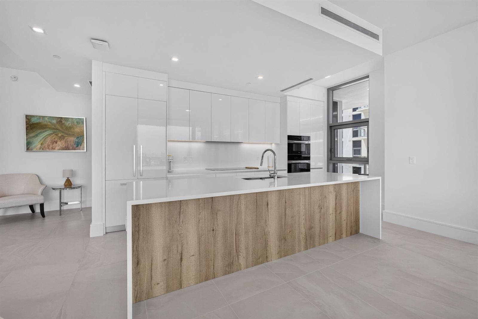 220 Lake Shore Drive 1702 photo 8