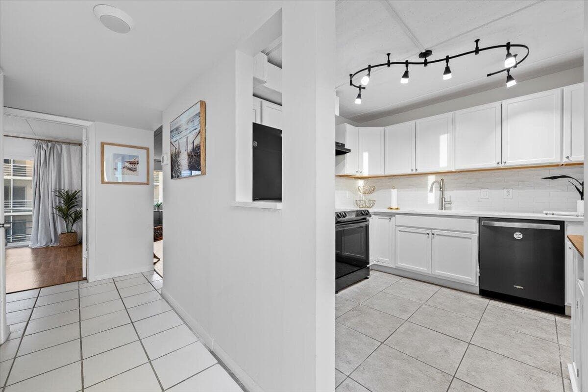 4500 N Flagler Drive D16 photo 2