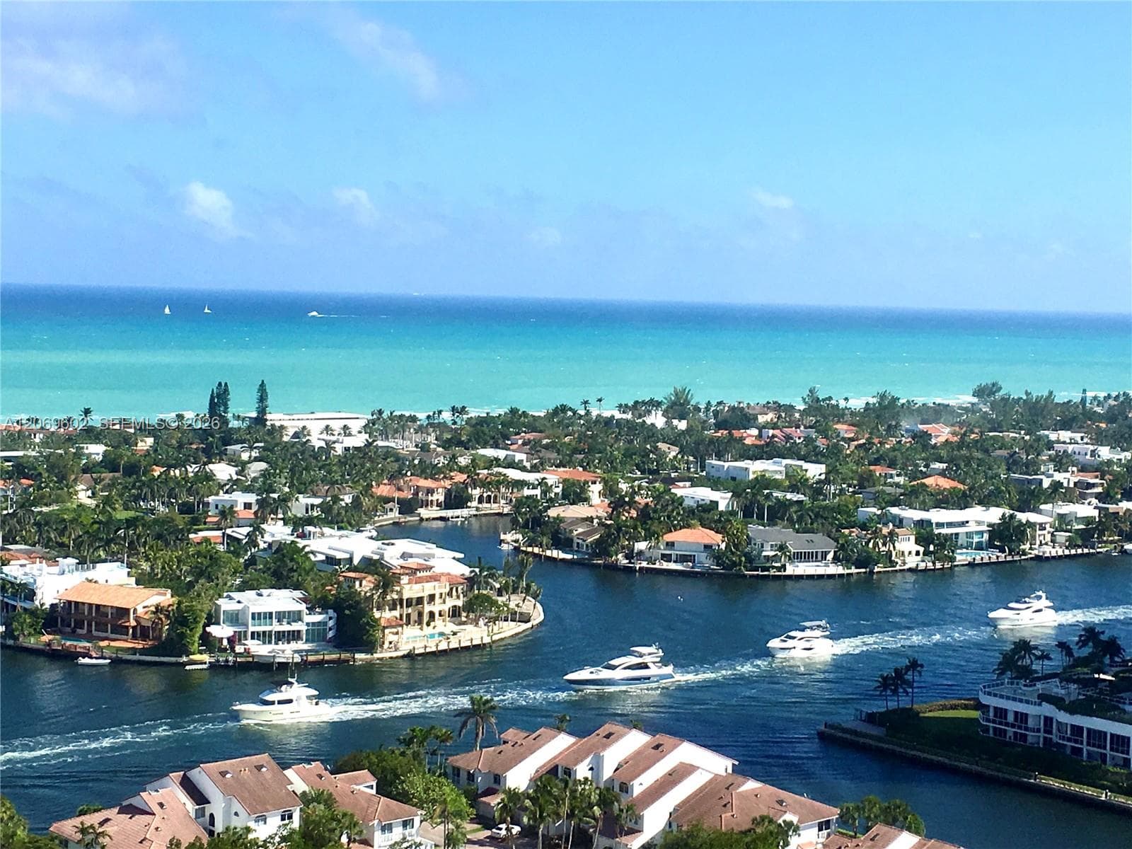 21055 Yacht Club Dr 2710 photo 3