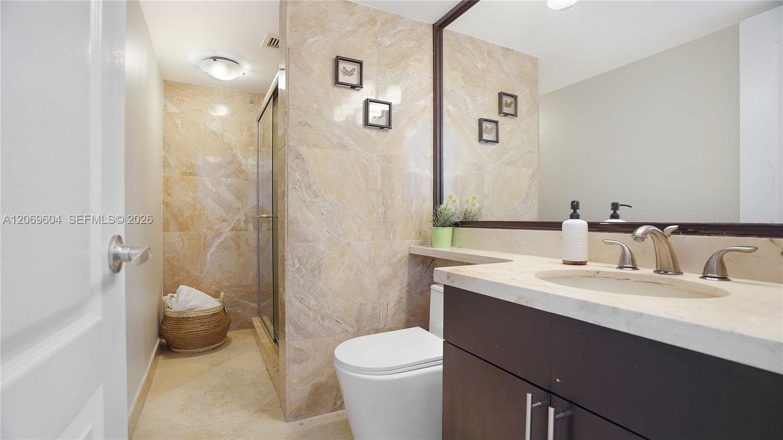 5757 Collins Ave 1505 photo 20